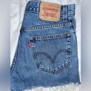 Levi’s shorts